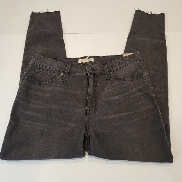 Madewell Mid-Rise Skinny Jean Black Sea Distressed Size 31 NWT! Style H2230 - Picture 5 of 16
